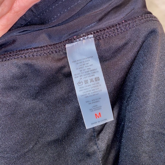 NEW 2-Piece Sporty Bikini Set Swimsuit Size M - Picture 6 of 8